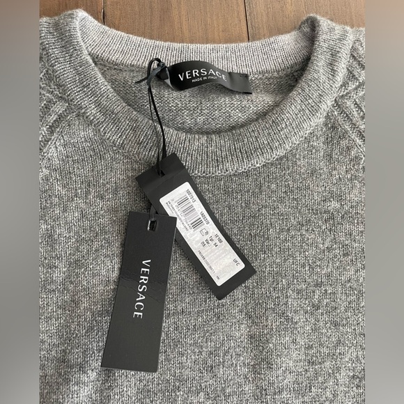 Versace men’s cashmere Greca melange sweater in grey NWT - Picture 7 of 11